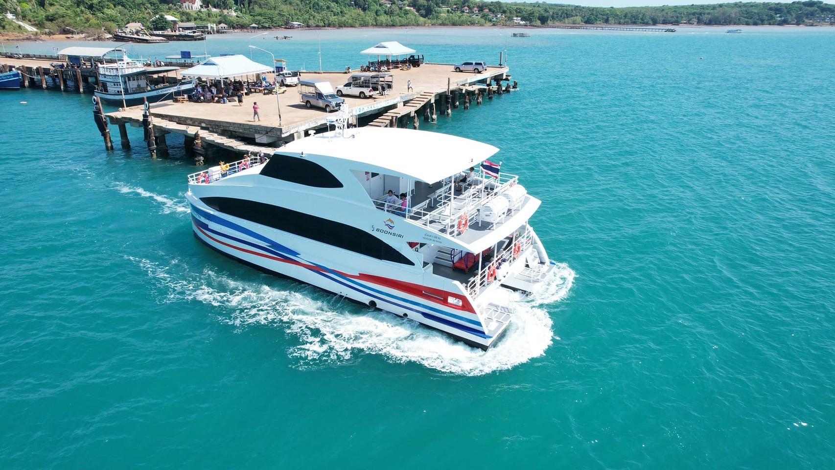 Boonsiri Catamaran (M)